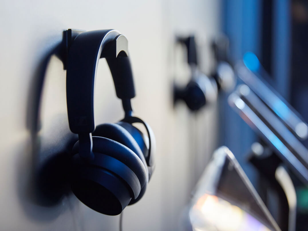 Eat The Elephant Technical production for live, virtual & hybrid experiences