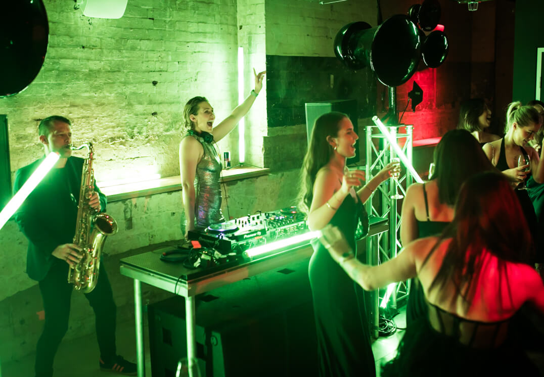 Eat The Elephant Technical production for live, virtual & hybrid experiences