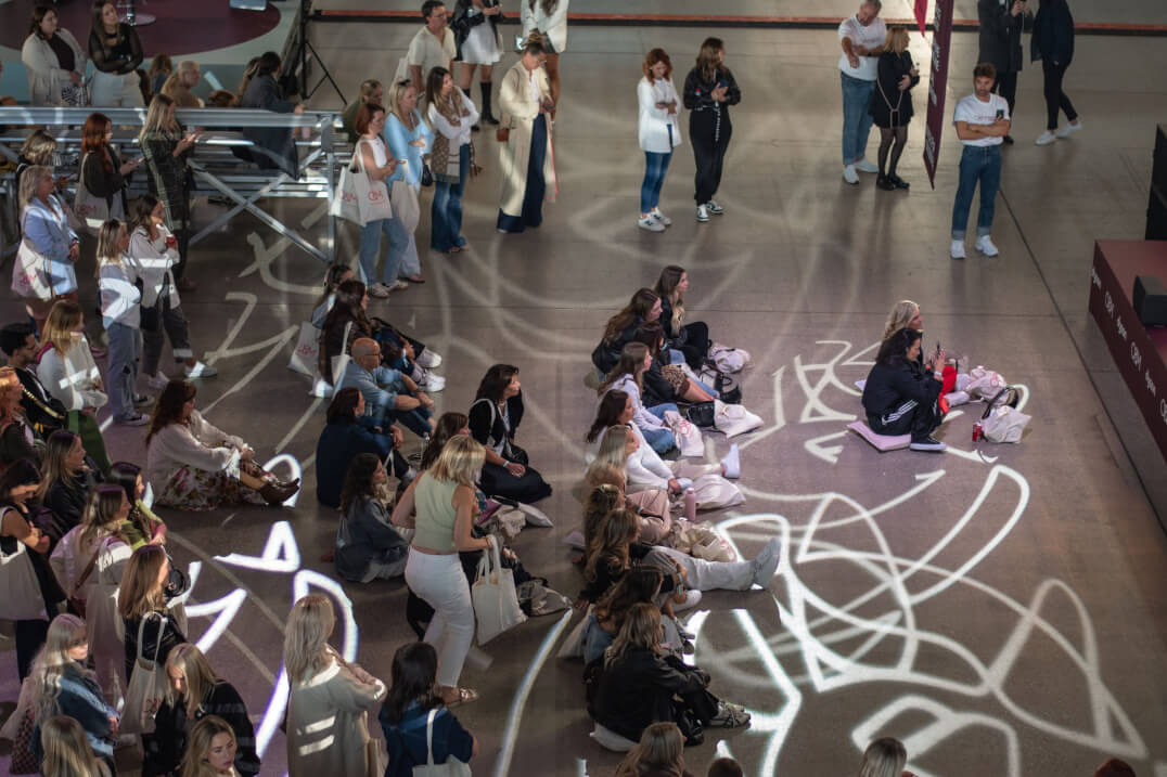 Eat The Elephant Technical production for live, virtual & hybrid experiences