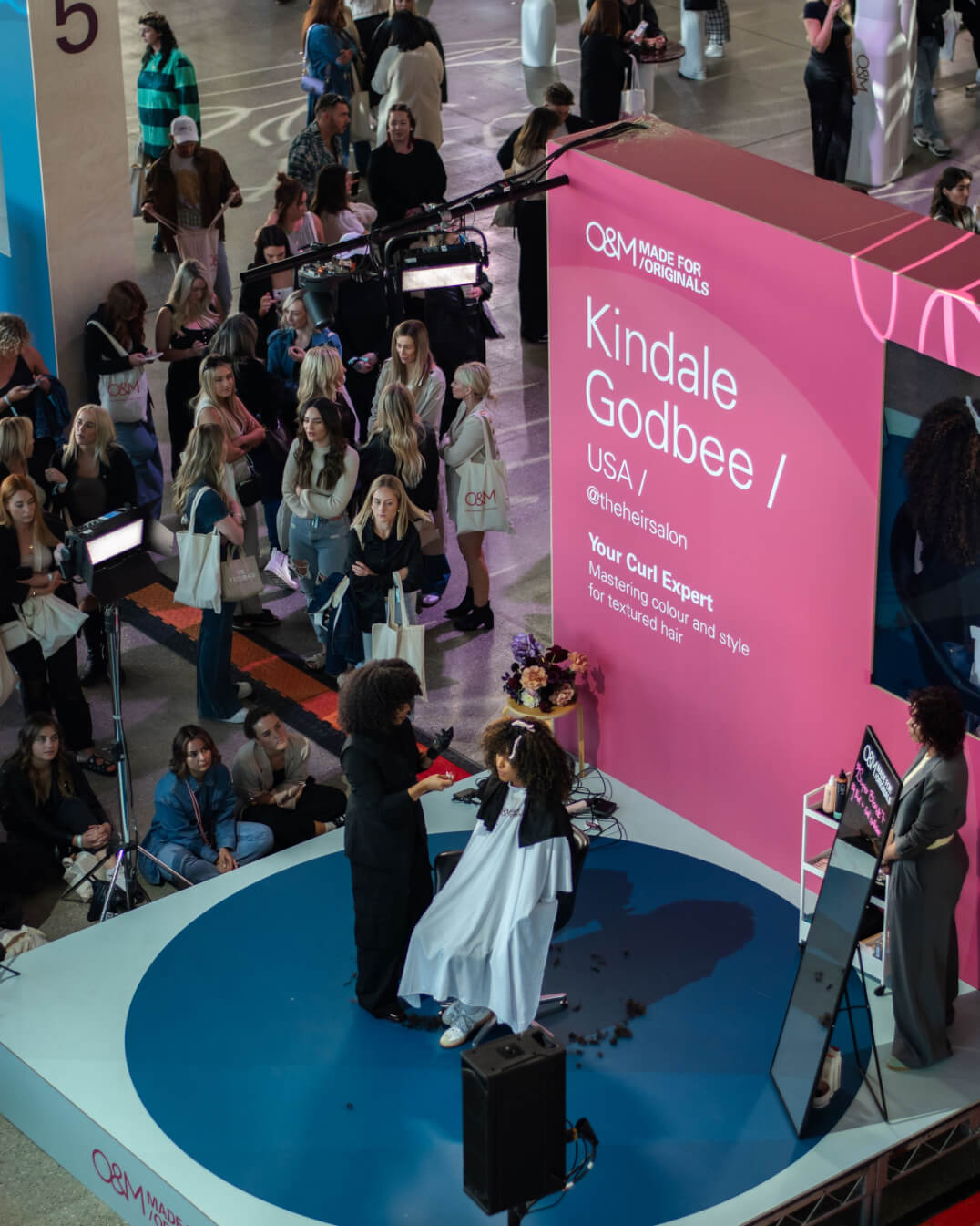 Eat The Elephant Technical production for live, virtual & hybrid experiences