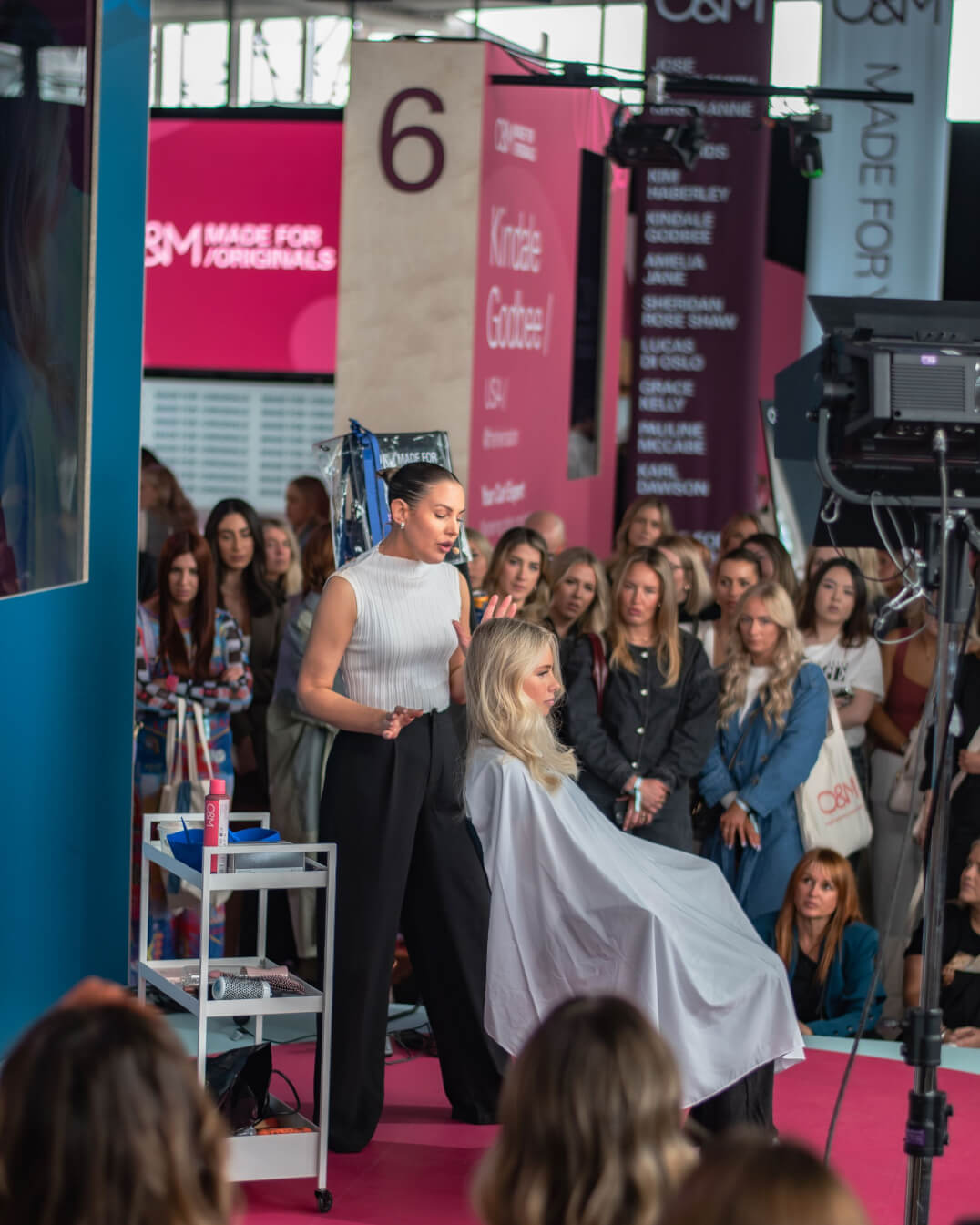 Eat The Elephant Technical production for live, virtual & hybrid experiences