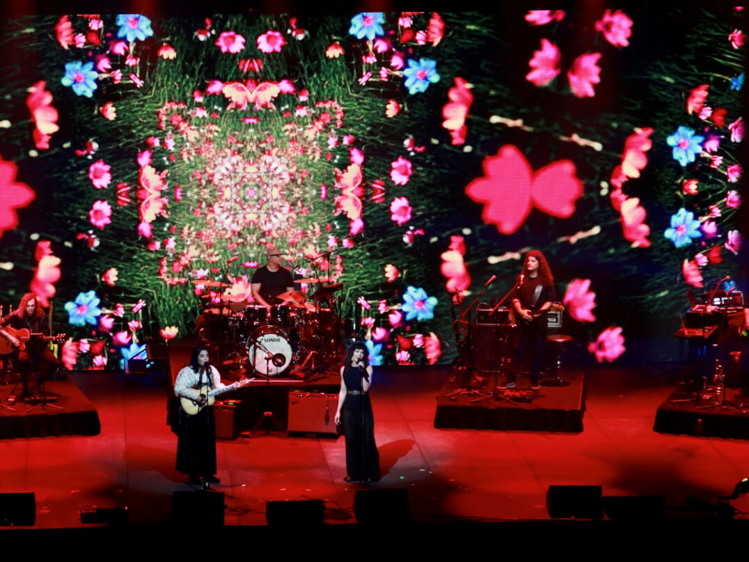 Eat The Elephant Technical production for live, virtual & hybrid experiences