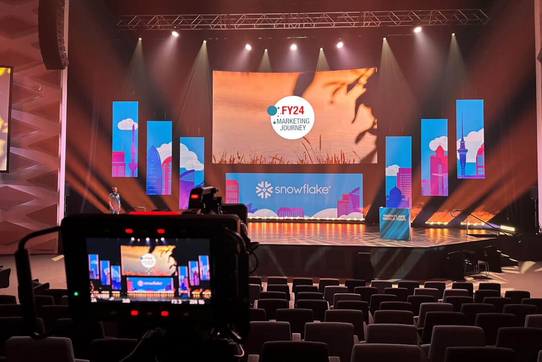 Eat The Elephant Technical production for live, virtual & hybrid experiences