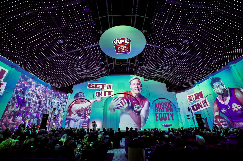 Eat The Elephant Technical production for live, virtual & hybrid experiences