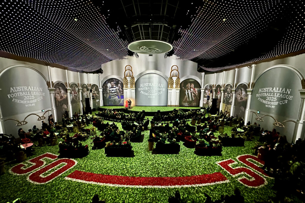 Eat The Elephant Technical production for live, virtual & hybrid experiences