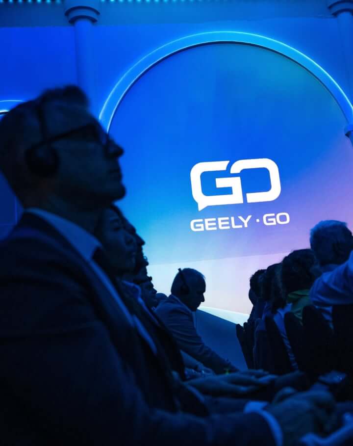 Eat The Elephant Technical production for live, virtual & hybrid experiences