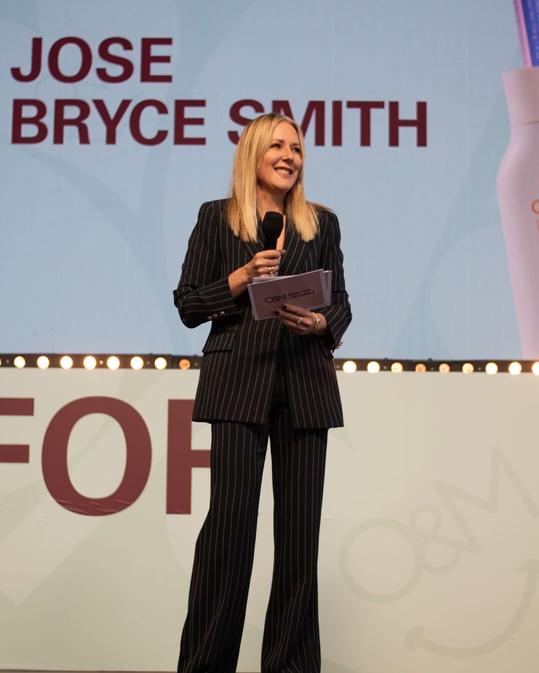 Eat The Elephant Technical production for live, virtual & hybrid experiences