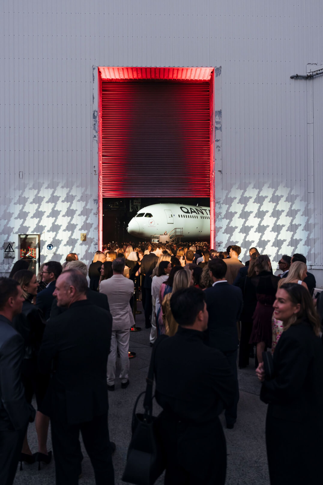 Eat The Elephant Technical production for live, virtual & hybrid experiences